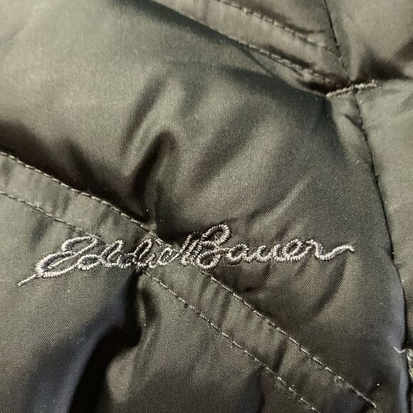 Eddie Bauer Womens Size L Premium Goose Down Black Quilted Zip Front Vest - Picture 5 of 11